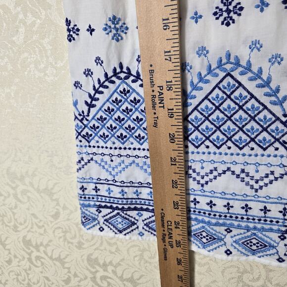 Talbots Embroidered 100% Cotton Tank Top sz M White Blue Sleeveless Notch Neck - Picture 10 of 11